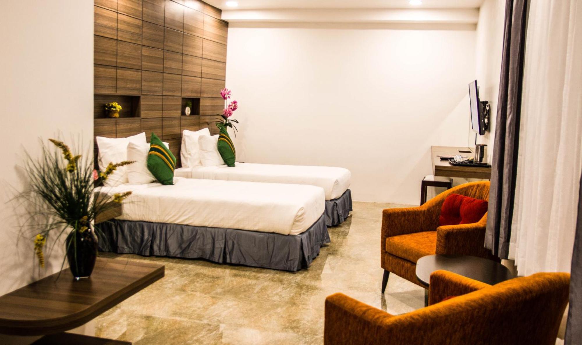 Family Boutique Hotel Vientiane Buitenkant foto