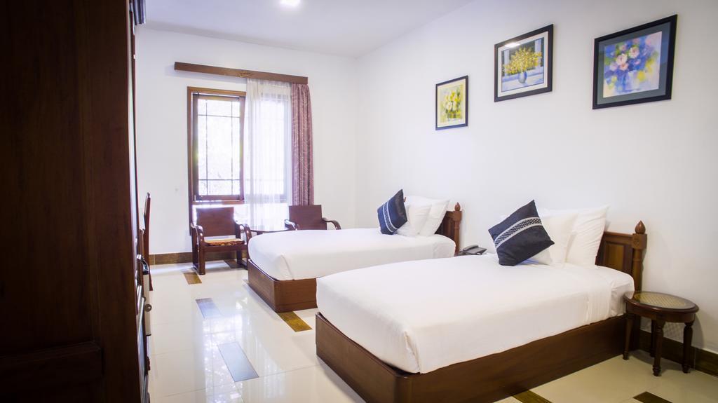 Family Boutique Hotel Vientiane Buitenkant foto